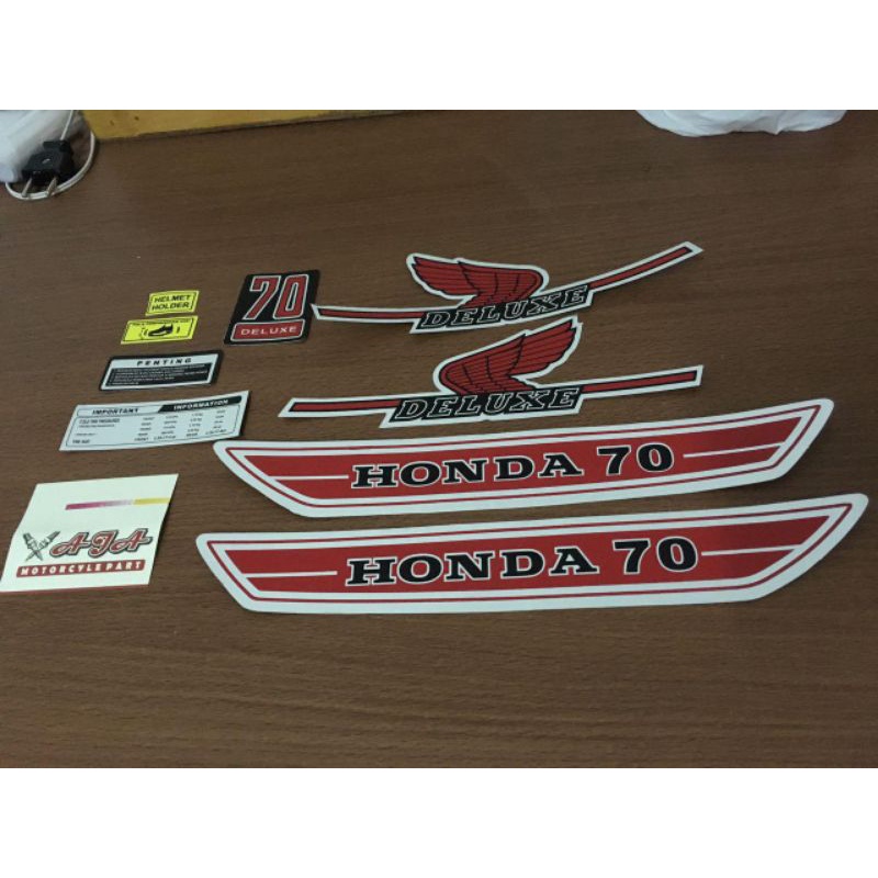 STICKER BODY C70