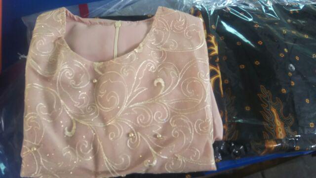 Wou Batik Couple Selendang Mutiara Sania Ruffle - Adila Couple Brokat Modern Batik Modern - Bs066