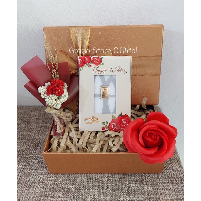 GIFT BOX EDISI WEDDING NUANSA ROSE GOLD RED HAMPERS LOGAM MULIA ANTAM 1 GR
