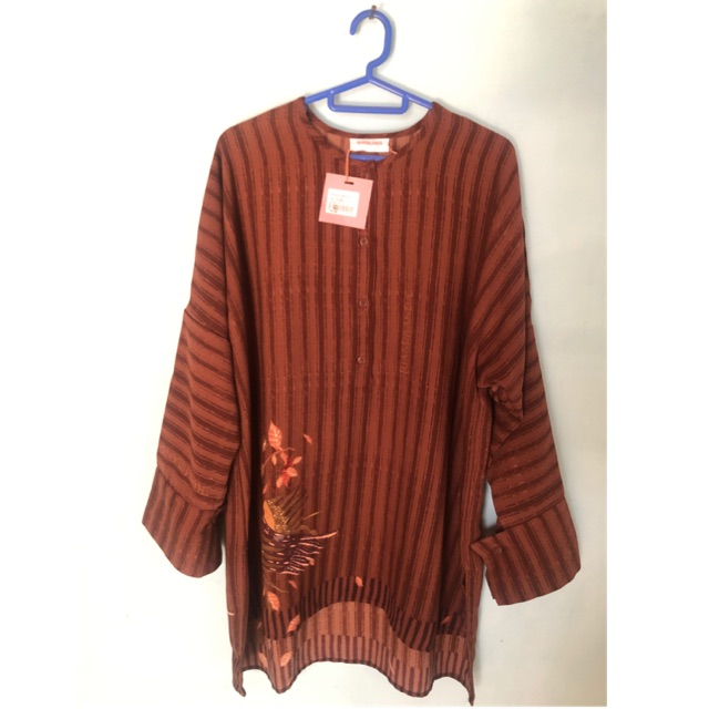 Lurik top ria miranda preloved like new dan jam fossil ori