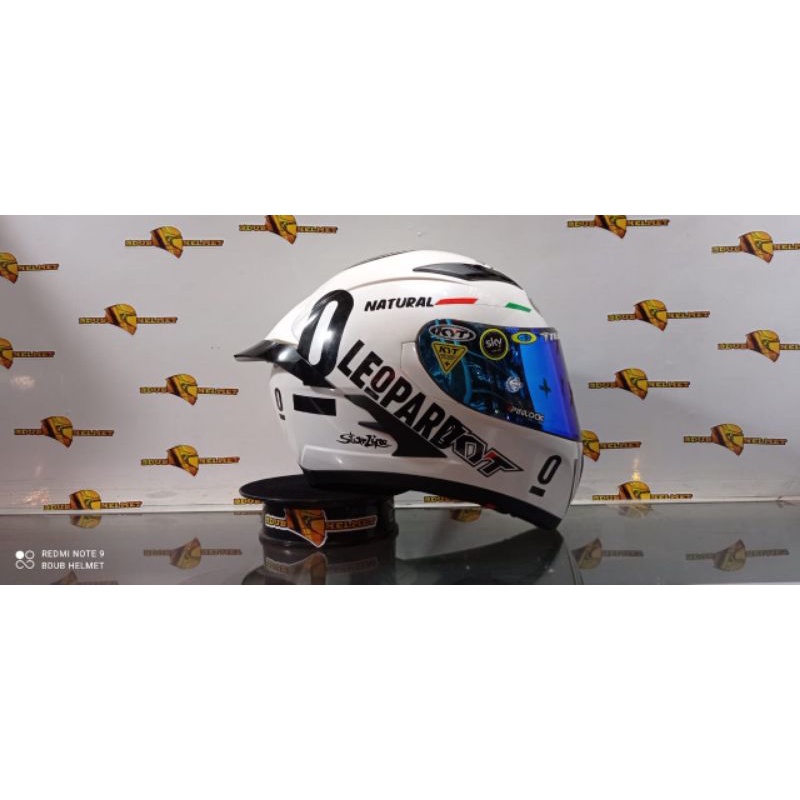 Helm kyt falcon black doff paket ganteng costum Red BuLL-3