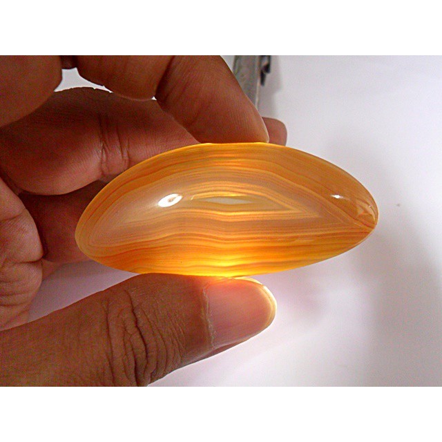 AG111 Round Cabochon 17.15ct 17mm Orange White 'Greek Evil Eye' Picture Agate Natural Lucky Charm