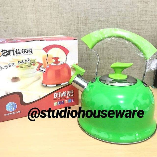 Teko Bunyi Warna Stainless Ceret Ketel Siul Hijau Orange Merah 3 / 4 Liter