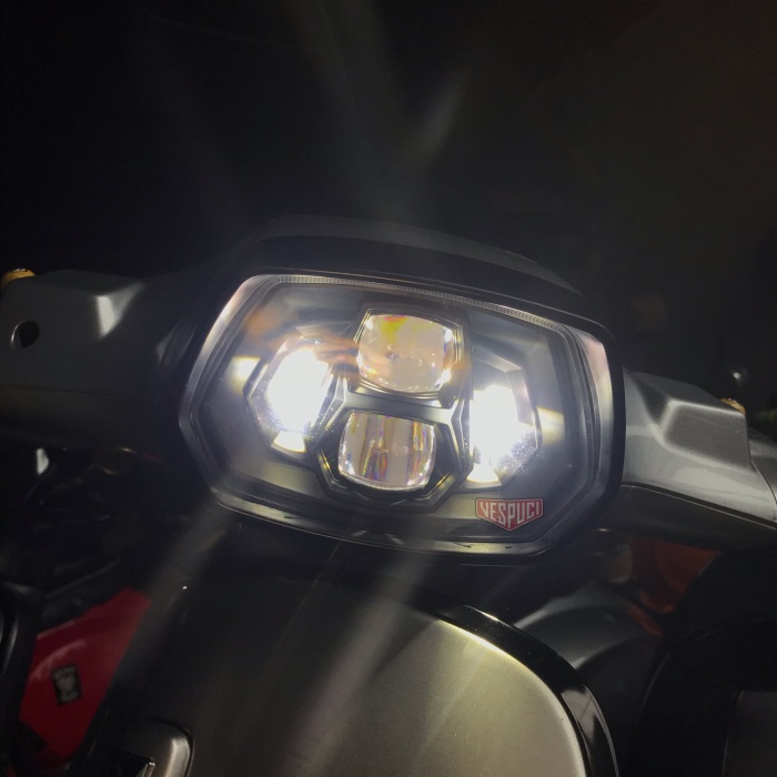 DAYMAKER ZELIONI VESPA SPRINT