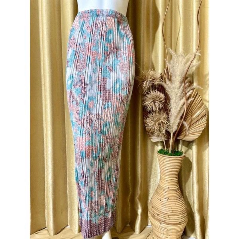 ROK/ROK KEBAYA/ROK BATIK/ROK WISUDA/ROK MODERN/ROK MEWAH/ROK KONDANGAN/ROK TERBARU/ROK BRUKAT/LILIT-6