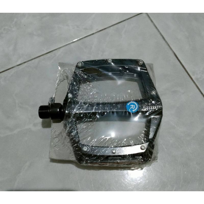 pedal siskiu T8 Polygon 2021