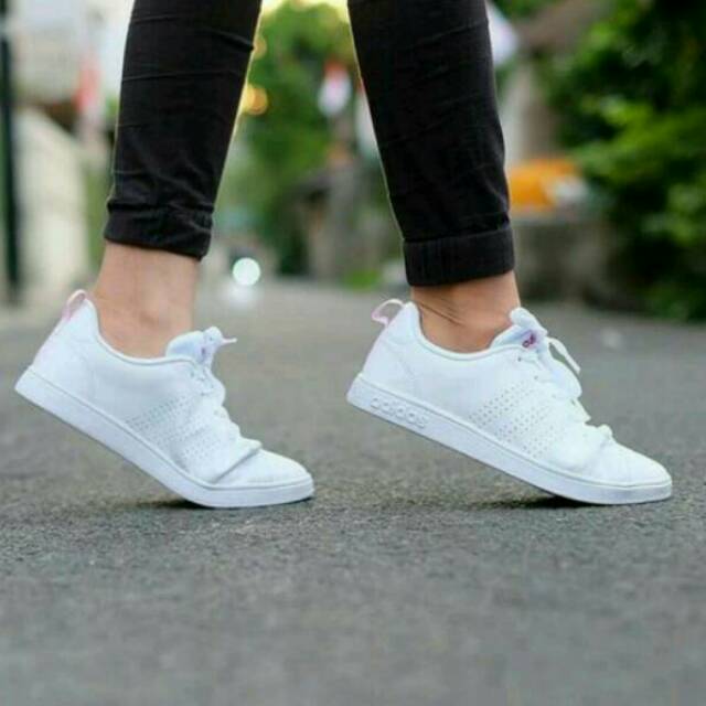[[ASLI]]ORIGINAL Adidas Neo Advantage ORIGINAL Clean White Pink Sepatu Wanita Sneakers Olahraga Gym