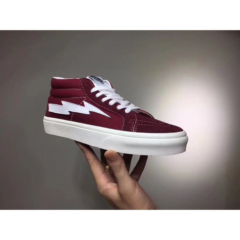 sepatu revenge storm