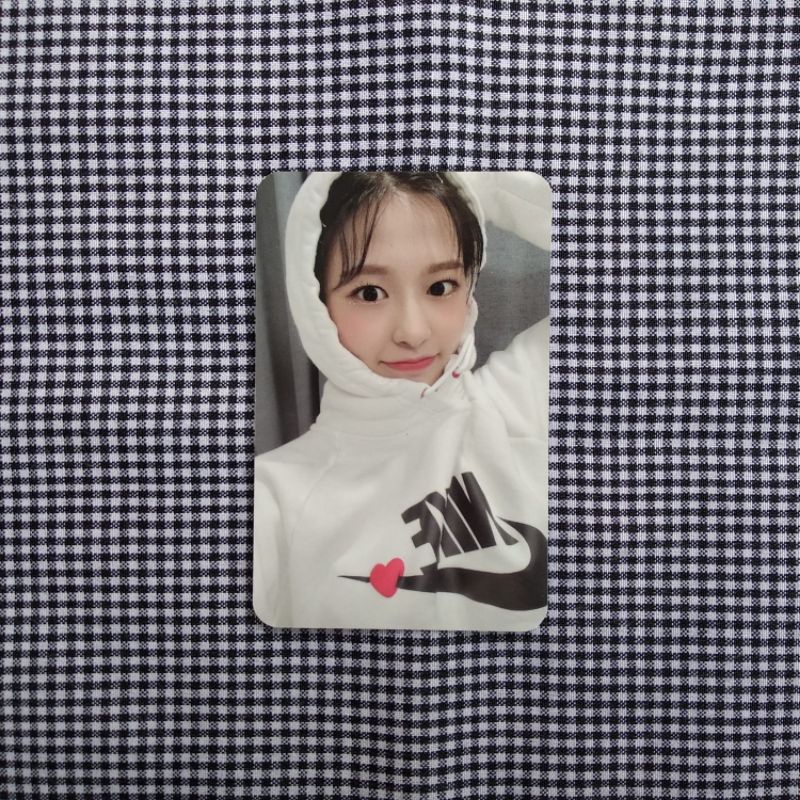 yujin hoodie