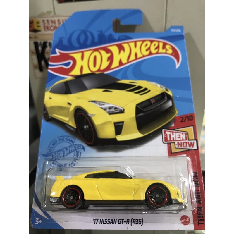 Hot Wheels 2017 Nissan GT-R R35 kuning 