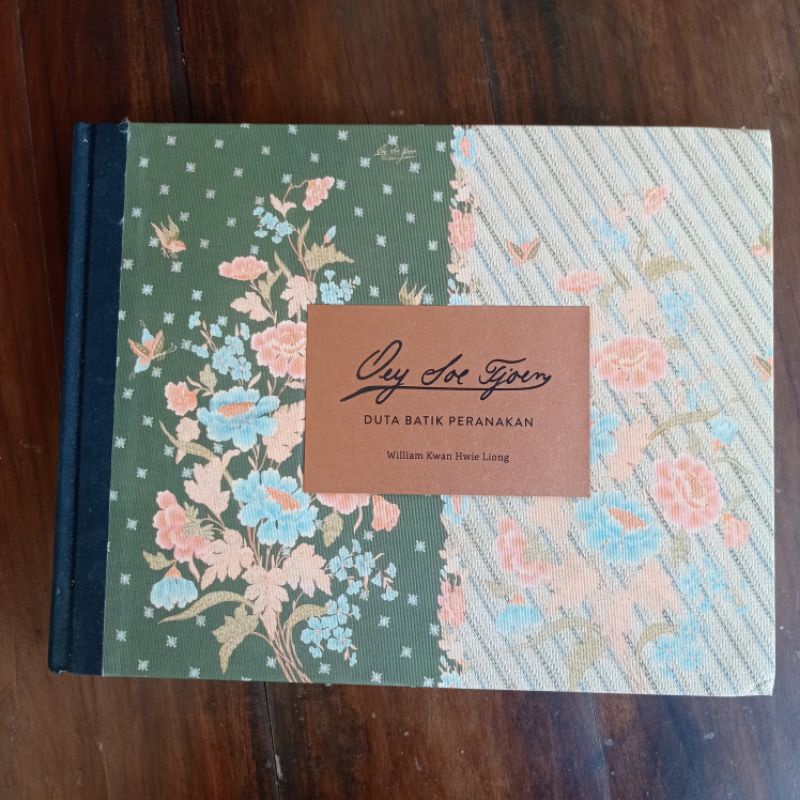 Buku Oey Soe Tjoen Duta Batik Peranakan