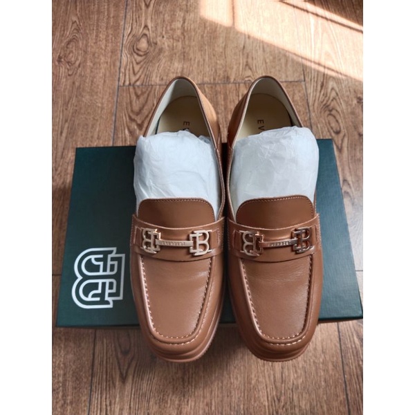 Sepatu Everbest Wanita size 37