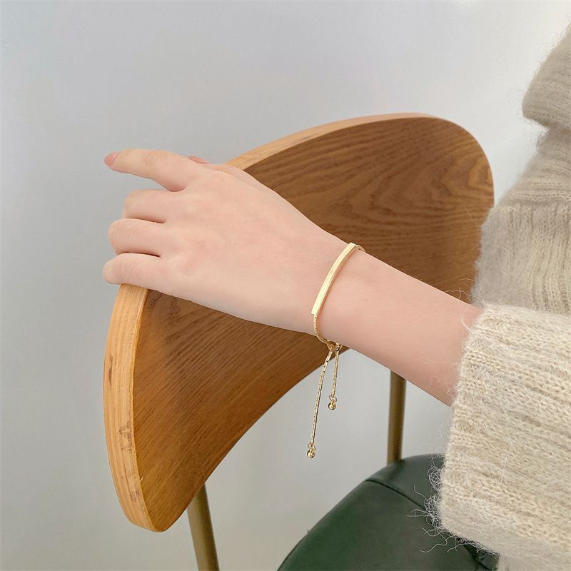 Gelang Adjustable Bahan Metal Gaya Korea Untuk Wanita