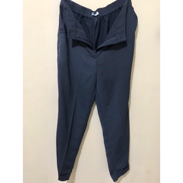 Pants nobby hijab (L) preloved