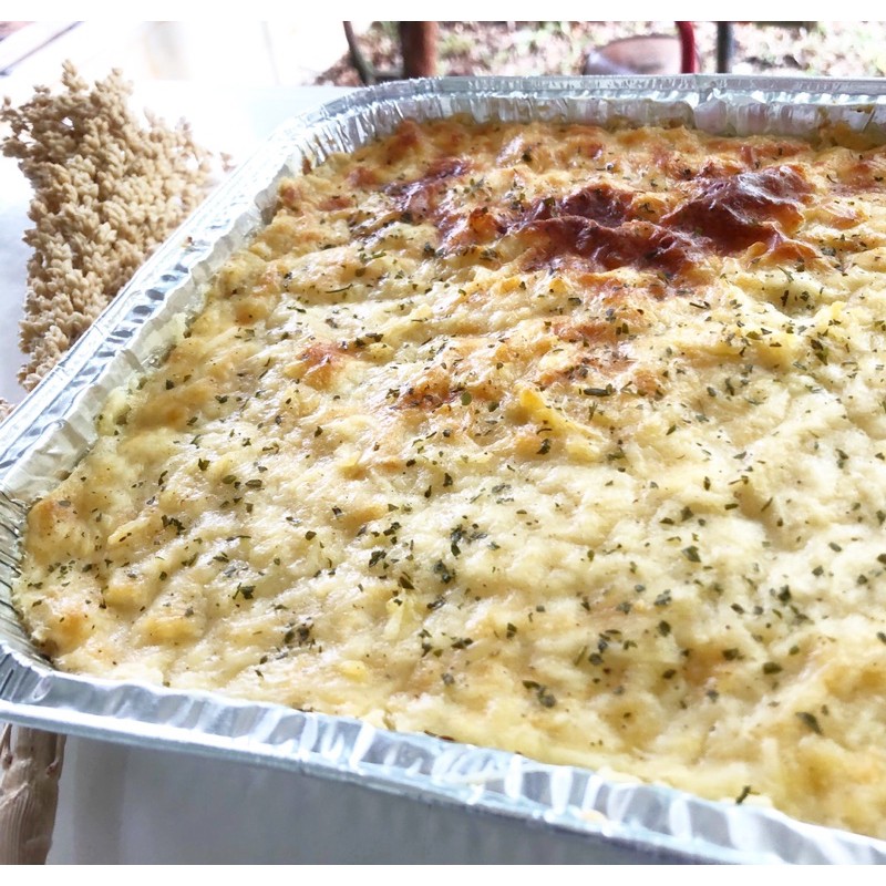 

macaroni schotel with bechamel sauce