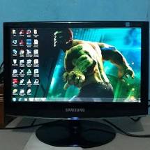 Monitor Komputer Samsung 16inch wide Syncmaster 633nw