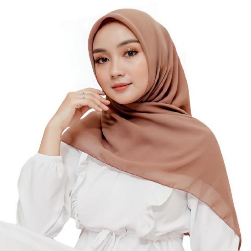 BELLA SQUARE Hijab Segiempat Warna Part1 Jilbab Pollycotton Premium [COD] [Go-Send]-MILO