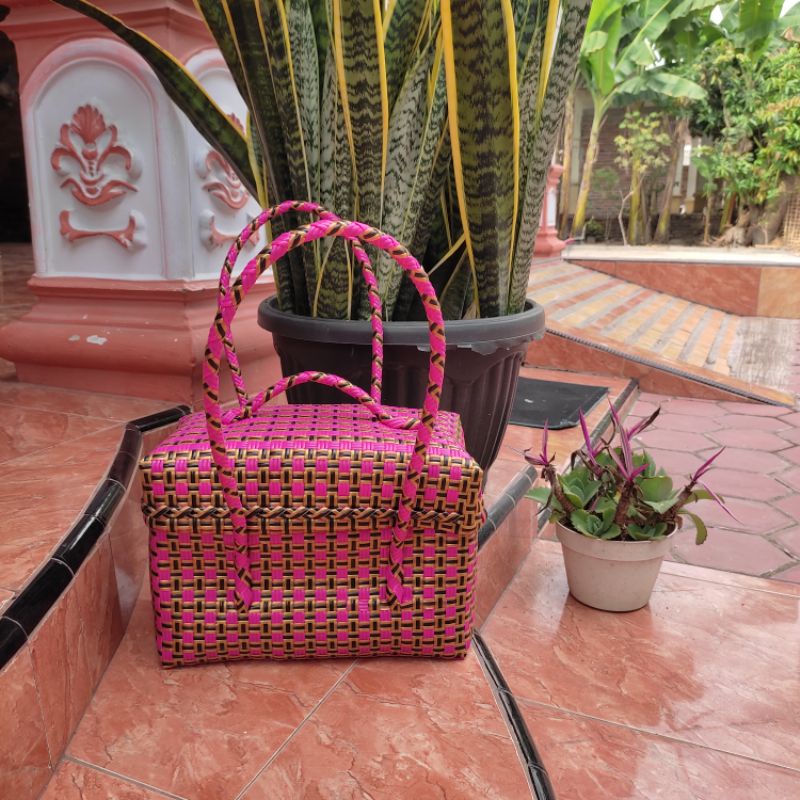 tas anyam jally set tutup