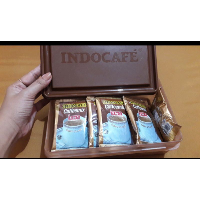 indocafe coffemix 3IN1 20GR ISI 10 sachet