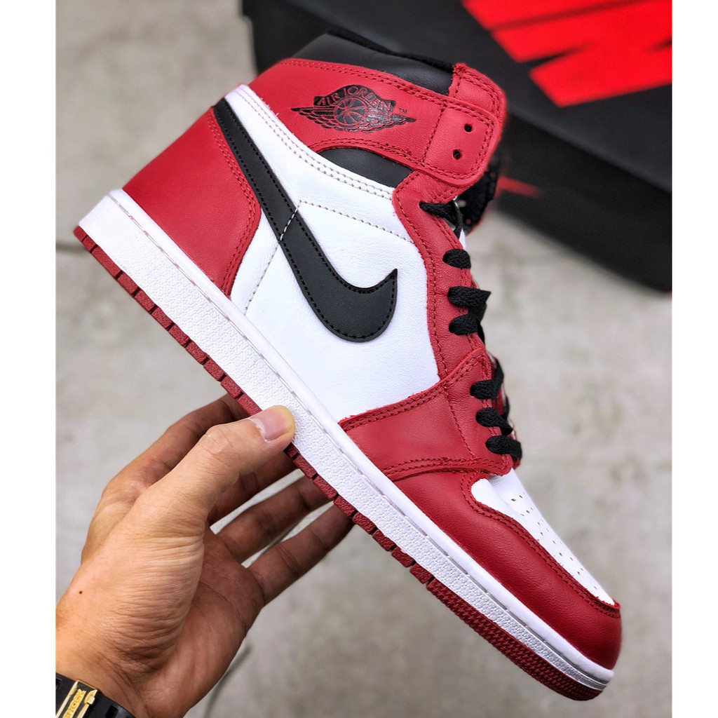nike air jordan red and white