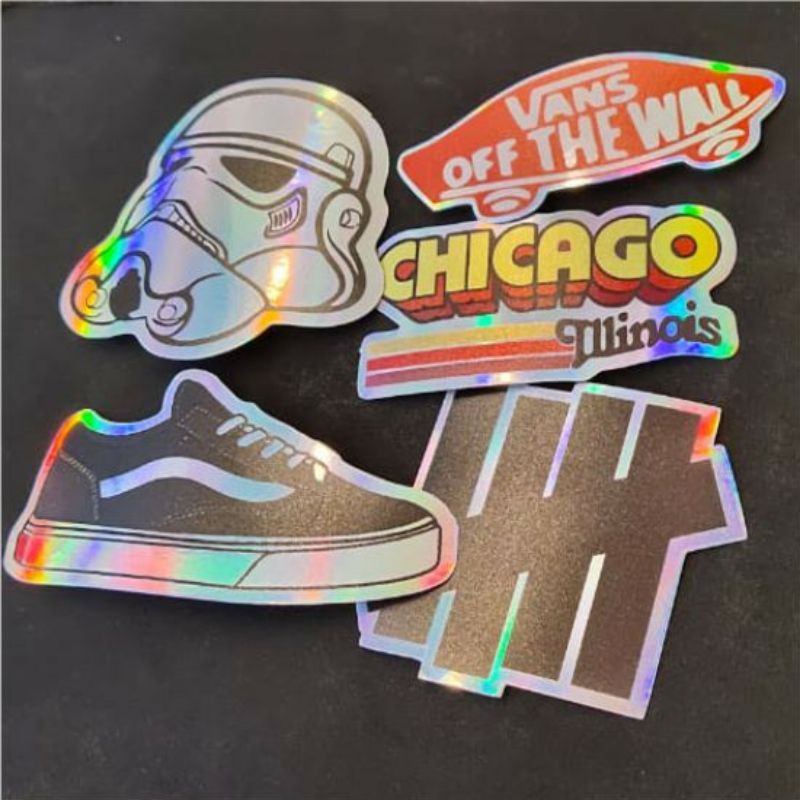 

cetak stiker hologram tanpa laminasi. Anti air, tidak anti minyak,