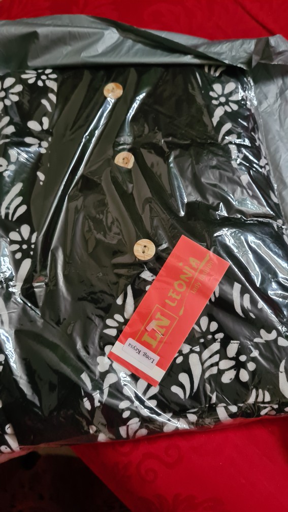 Gamis Batik Cap Solo Keysa Kancing Depan