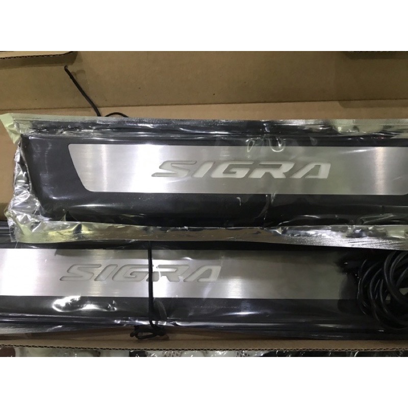 sill plate mobil injakan kaki mobil Daihatsu sigra