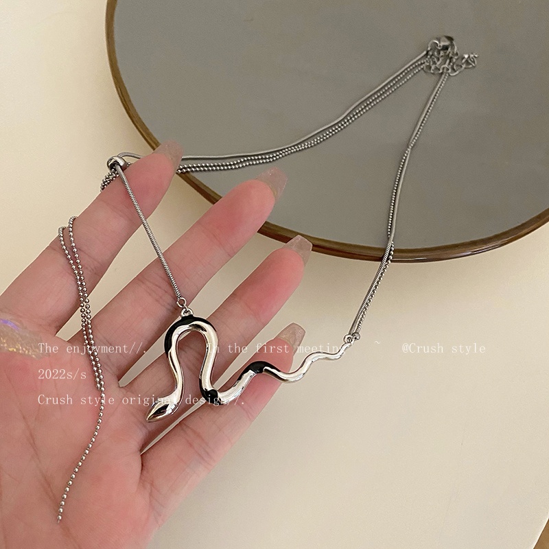 YEEZII Kalung Choker Rantai Rumbai Ular Warna Silver Untuk Wanita