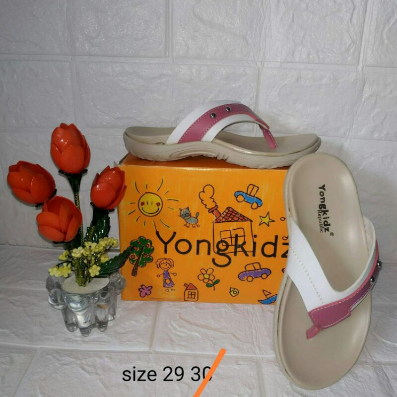 promo sandal anak perempuan yongkidz ori