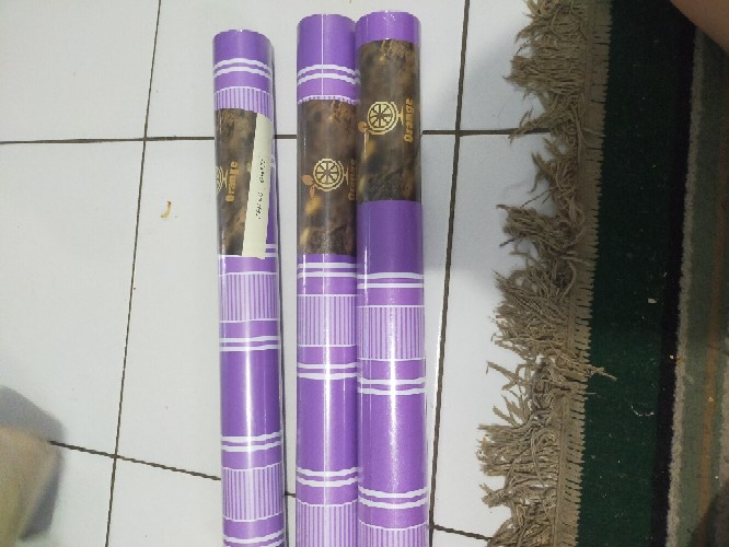 Wallpaper Dingding Karakter Dan Minimalis