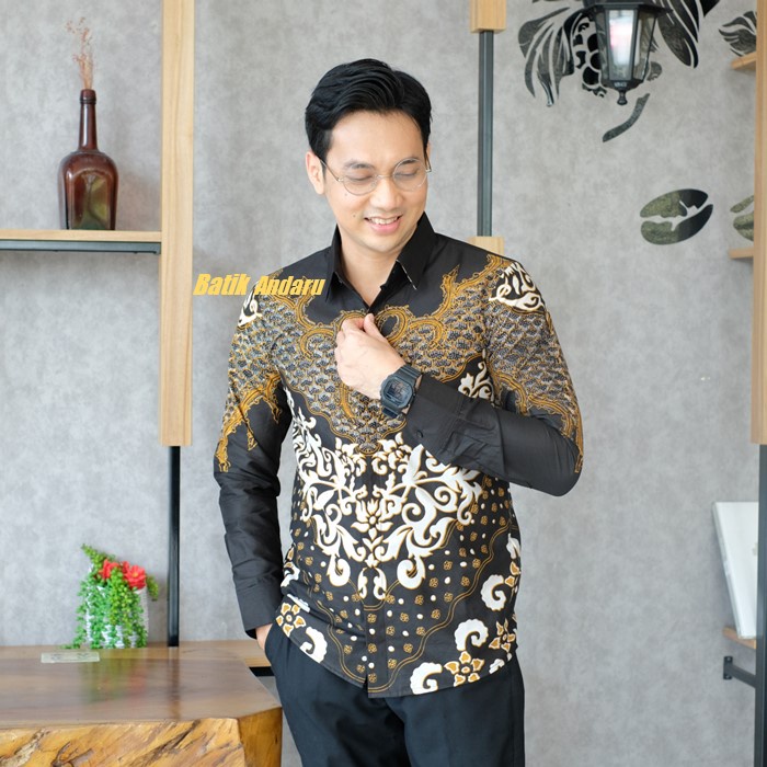 Kemeja Batik Pria Slim Fit Lengan Panjang Modern Heem Elegant Premium Bahan Katun Solo Halus Warna Hitam