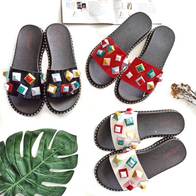SANDAL CEWEK | SANDAL KARET | SANDAL SELOP | SANDAL MURAH | Sandal Bara Bara Piramid Colour