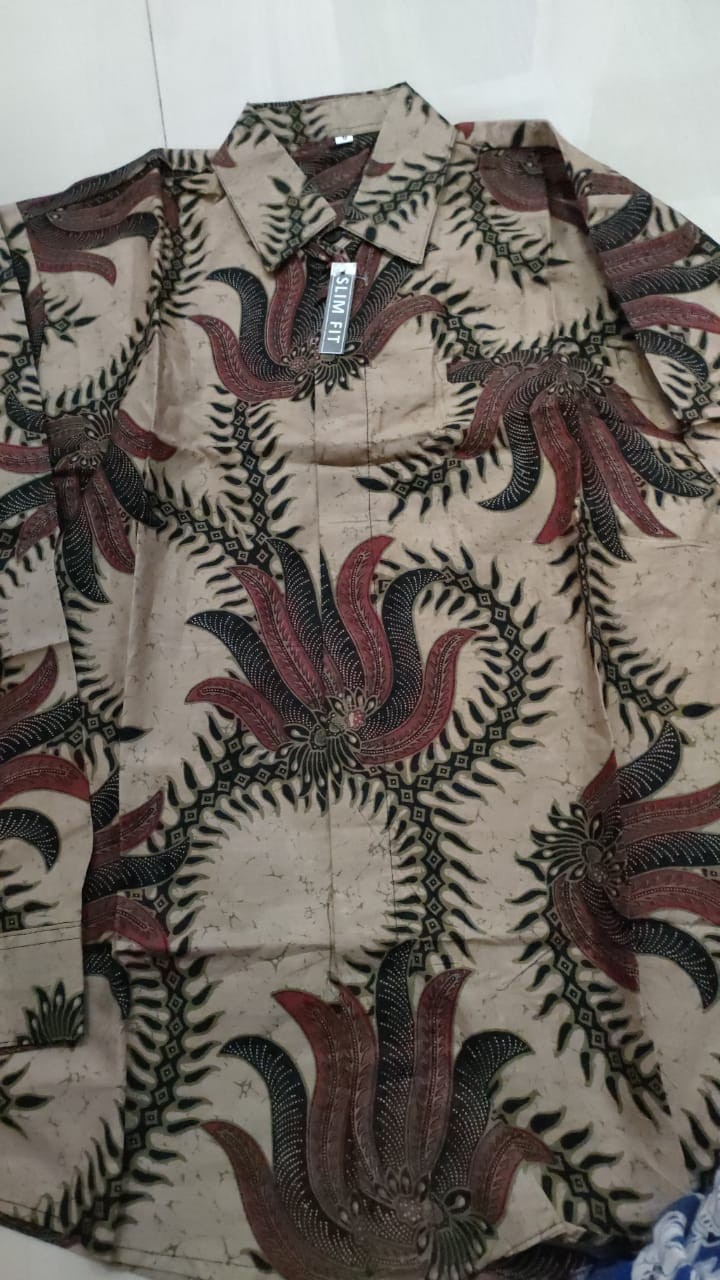Hem Kemeja Batik Pria Slim Fit Modern Mewah Kualitas Top D640