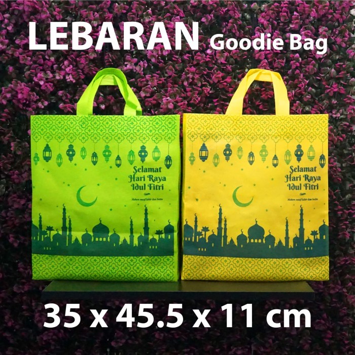 

Goodie Bag Idul Fitri - Lebaran - Kantong Spunbound 35 X 45.5 X 11 035