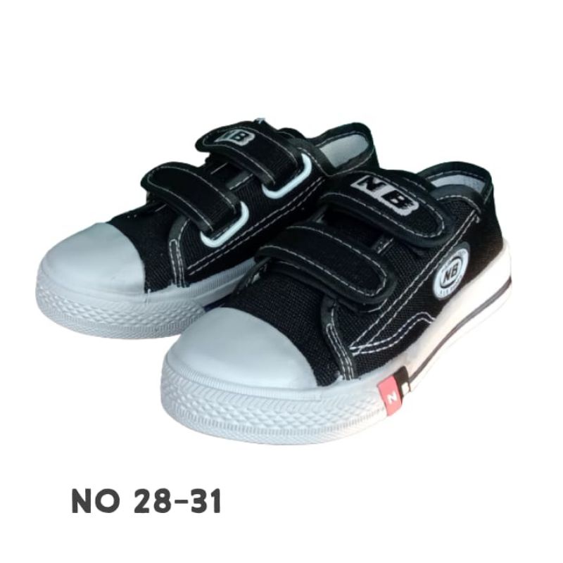 Sepatu Nb Sepatu Sekolah Anak Pendek Hitam putih Sneakers Anak