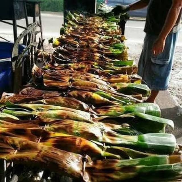 

OTAK OTAK IKAN TENGGIRI IBU AMENAH