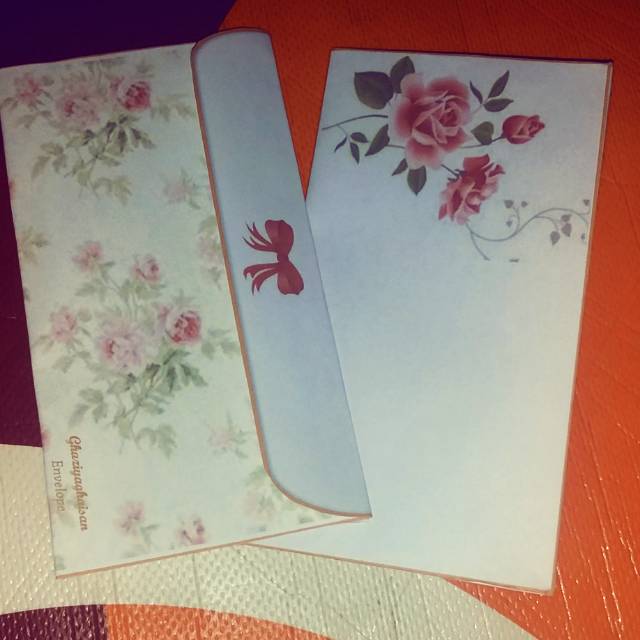 

Amplop motif custom nama