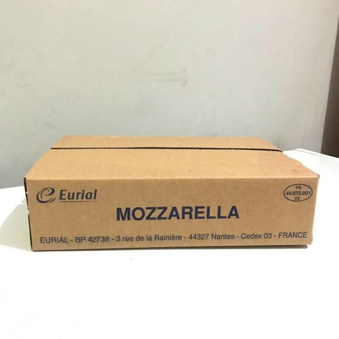 

ENAK KEJU MOZZARELLA EURIAL CHEESE (1KG) TERLEZAT