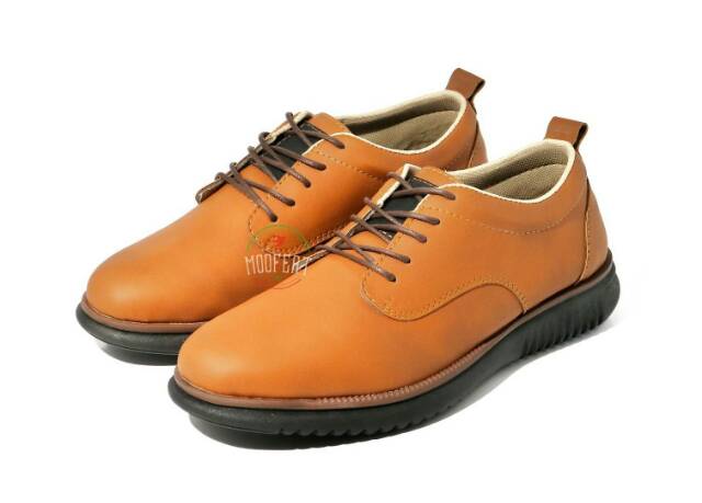 MOOFEAT PENTOFEL LUNAR KULIT