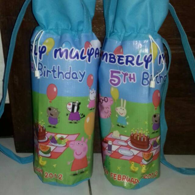 

Tas souvenir ultah model botol minuman