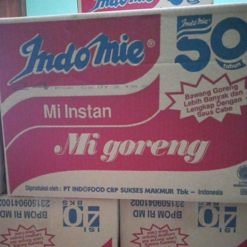 

indomie goreng karton ( isi 40 bungkus )