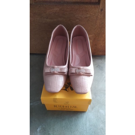 SEPATU PETER KEIZA BLOCK HEELS / PRELOVED