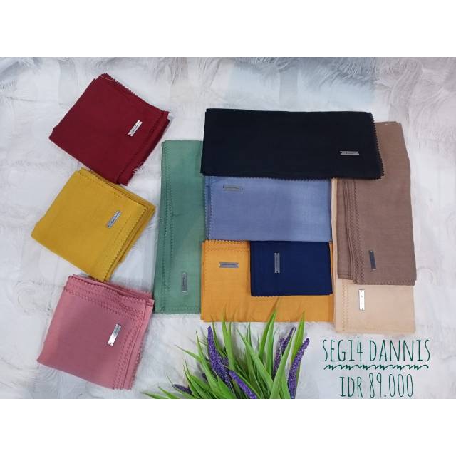 DANNIS Voal Jilbab Segi Empat
