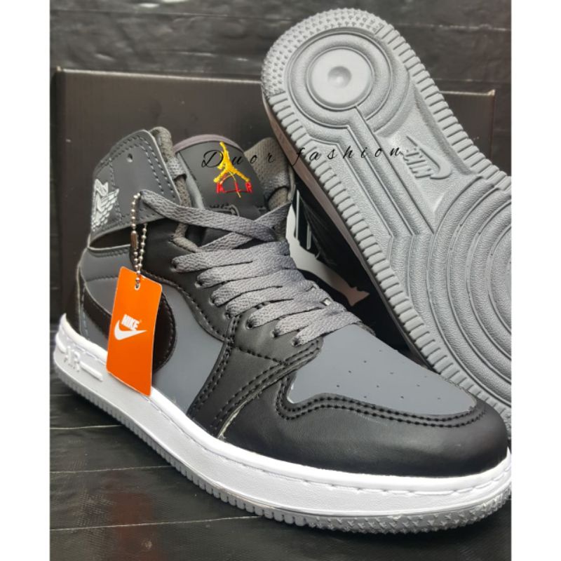 Sepatu KETS Nik* Jord*n Grey/Darkgrey SNEAKERS kekinian masa kini | sepatu kets pria dan wanita | Sneakers terbaru dan termurah kualitas PREMIUM