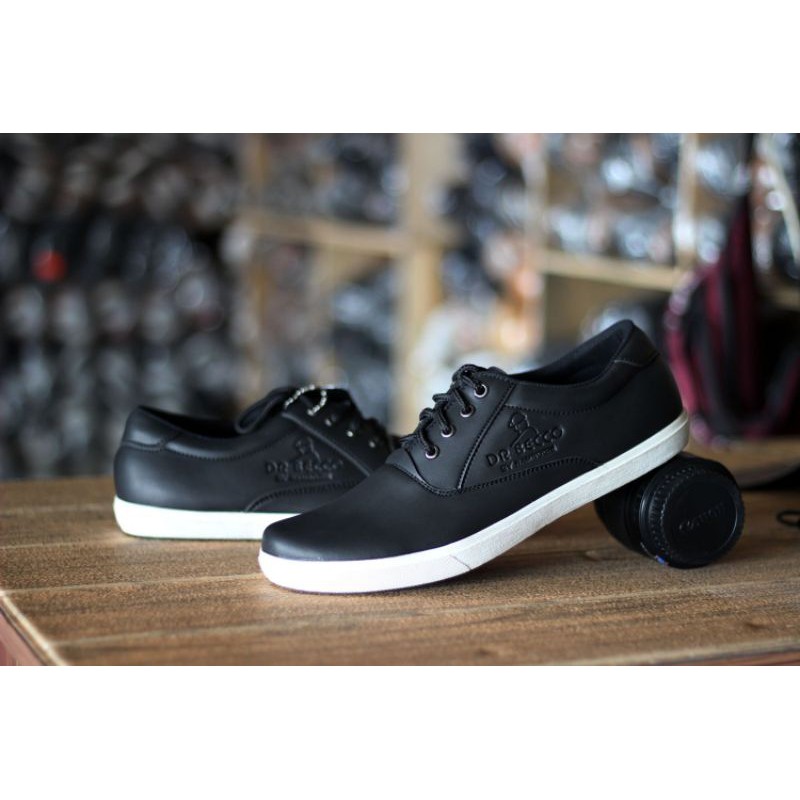 COD - Sepatu Sneakers Pansus Kasual Pria Sepatu Tali cowok Terbaru Original Harga Murah Kualitas Bag