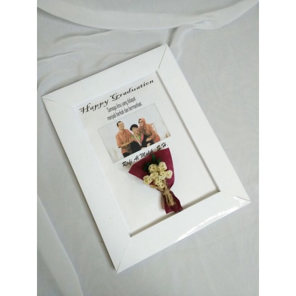 

kado wisuda/ kado ulang tahun/ kado pernikahan/ hampers