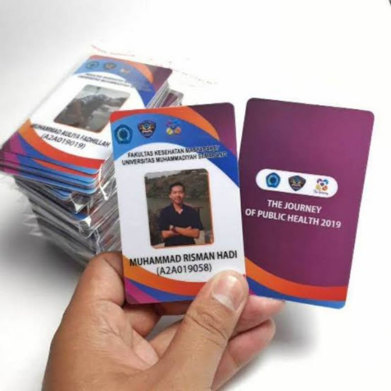 

CETAK ID CARD / NAME TAG / KARTU NAMA / KARTU MEMBER BAHAN PVC PREMIUM