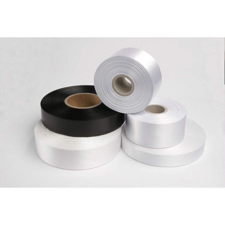 

Label satin polos 200 yard