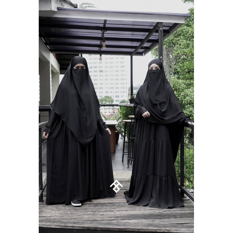 [FREE GIFT] SET RATUFKA DAN RAGASPA PURNAMASARI DEVI DRESS KHIMAR FRENCH KHIMAR DAN PASHMINA