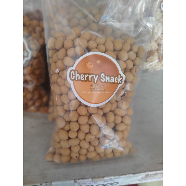 

Kacang Atom khas batu/khas malang /Snack jadul /jajan jadul /jajan desa/ kue lebaran